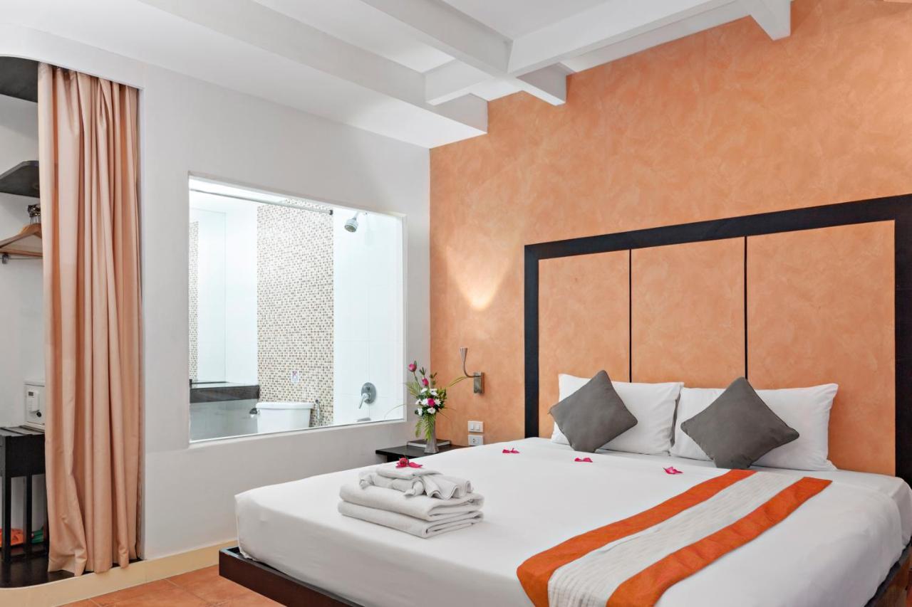 The Royal Palm Beach Front Patong Exterior foto